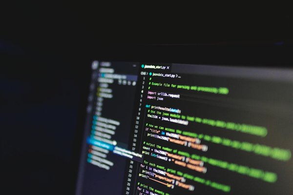 Ász . A Vezeték Cselekvés ➔ Magyarország   📢