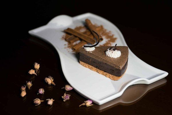 How to Make a Perfect Gluten-Free Sour Cream Coffee Cake with a Chocolate Swirl?